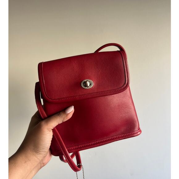 Coach Vintage Red Tango 9049 Flap Leather Small Crossbody Shoulder Bag - Picture 1 of 9